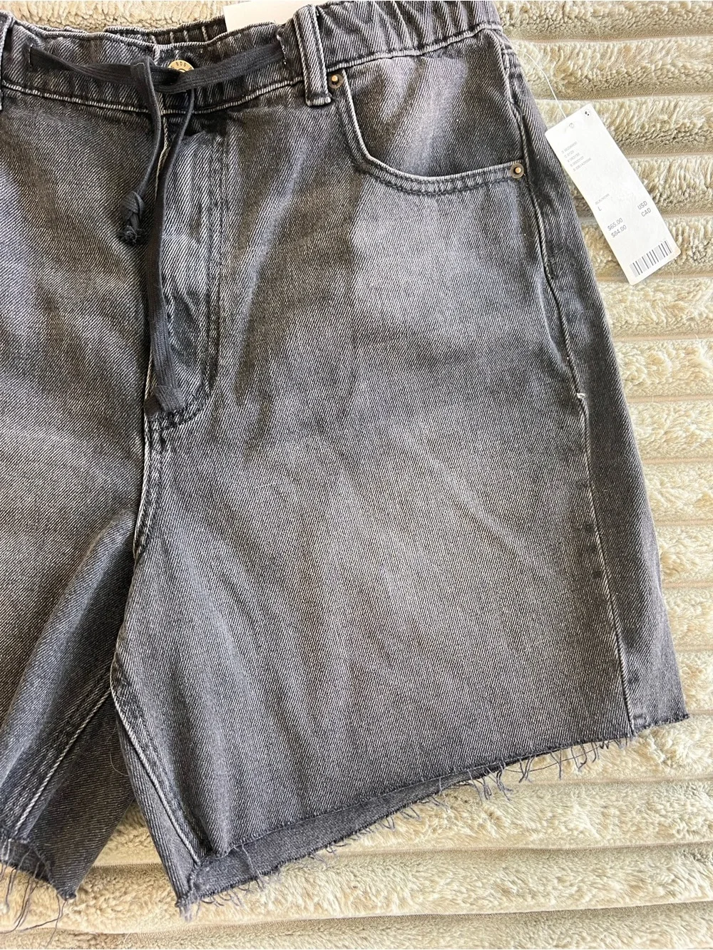 BDG By Urban Outfitters Pull On Baggy Short Black Sz L NEW WITH TAGS